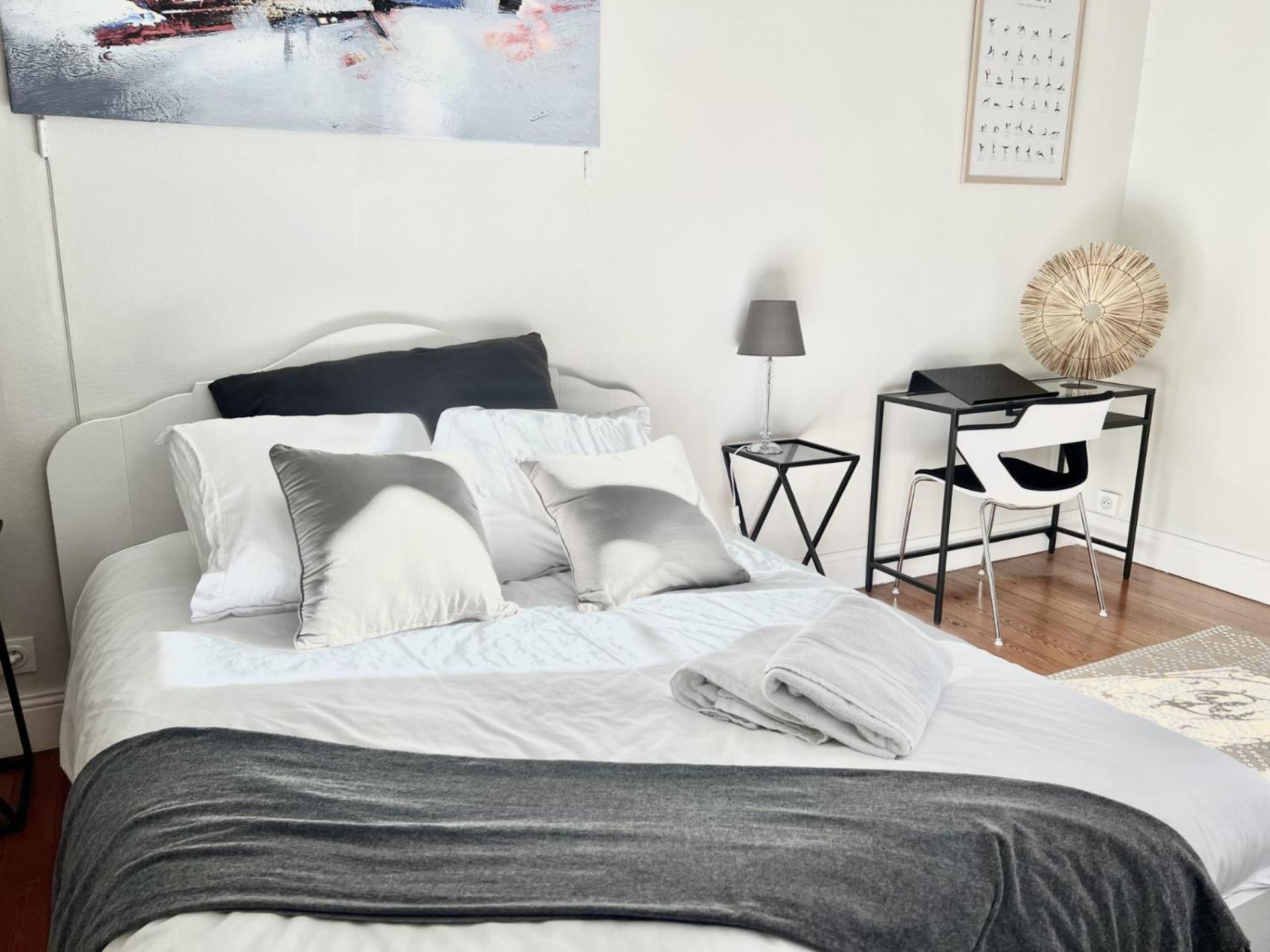 Superbe Appartement De 105 M2, Hyper Centre Avec Terrasse, Parking, A 5 Min De La Mer Nicea Zewnętrze zdjęcie